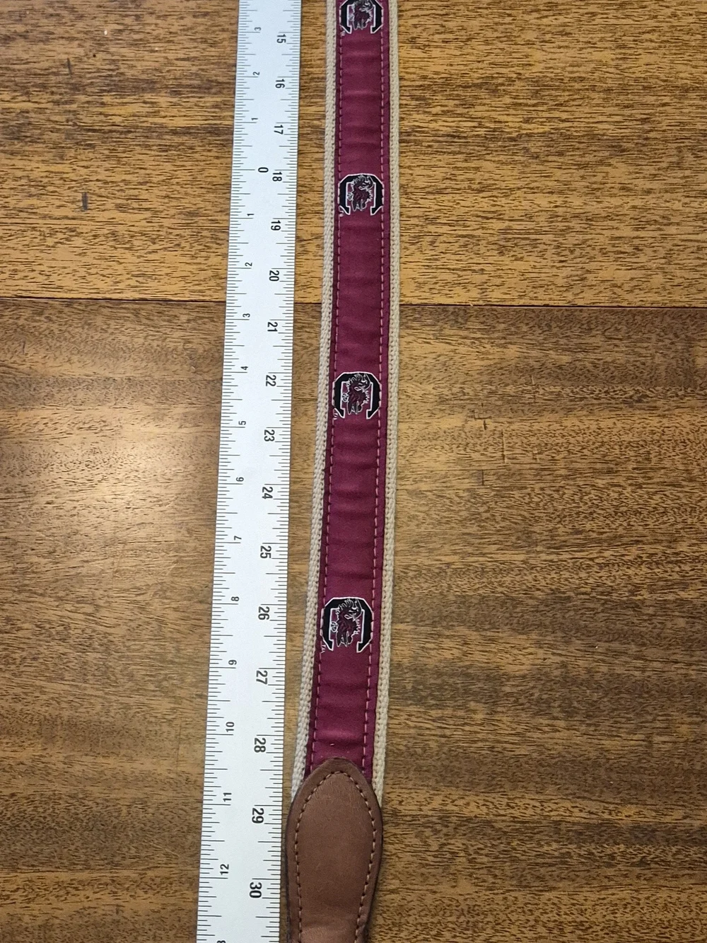 Men's Gamecocks  Ribbon Belt with Team Logo Accent Size 32 Leather Trim